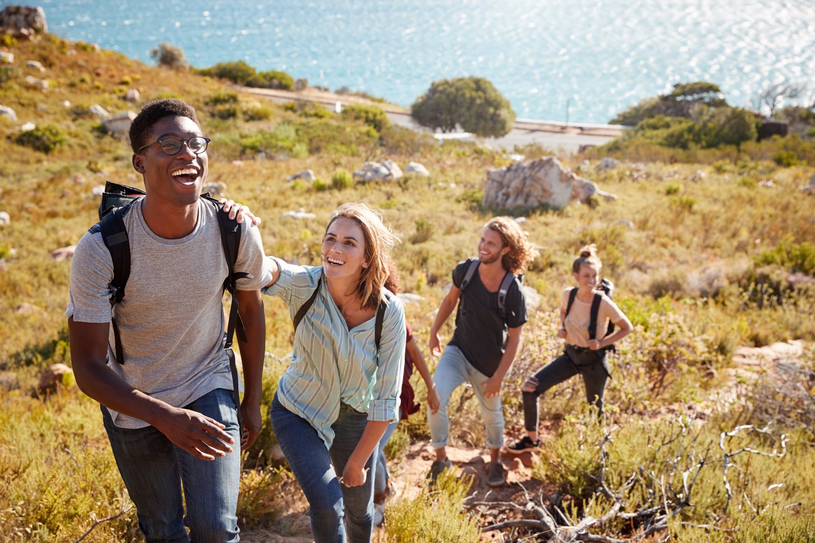 How to Travel With a Large Group and Still Relax